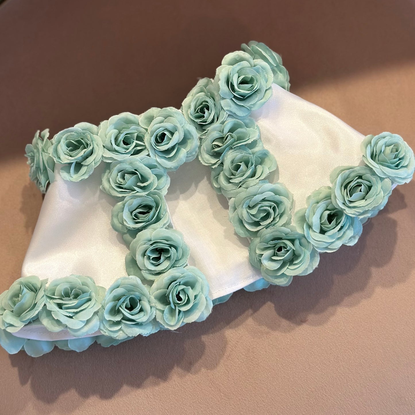 Eternal Rose Capelet - Outlined