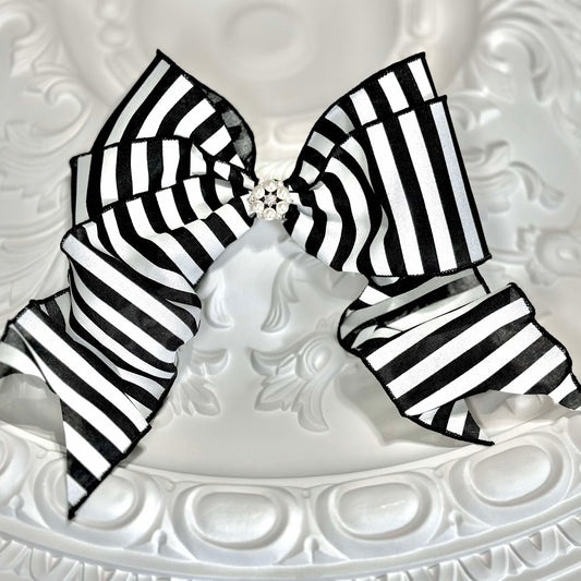 Bella Bow in B&W Stripes