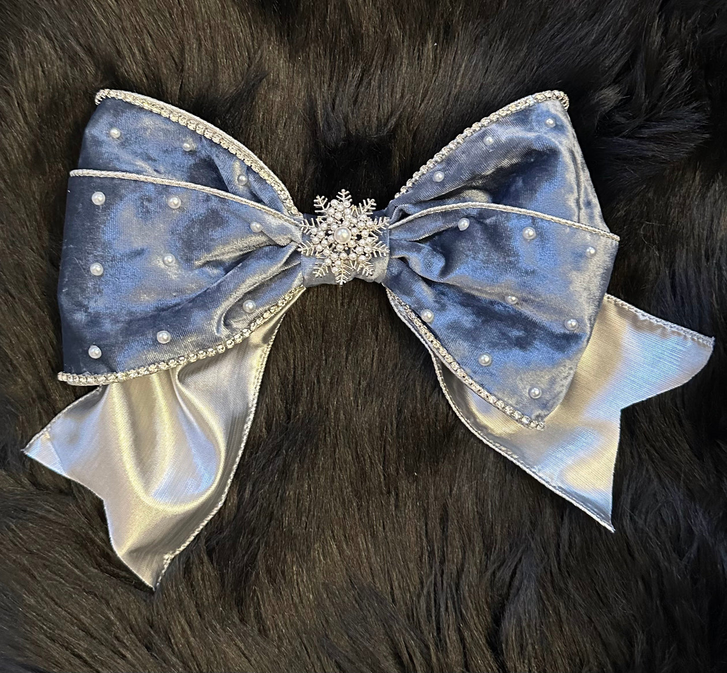 Bella Bow Dusty Blue Velvet Snowflake